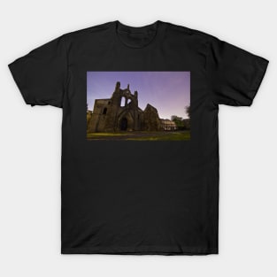 Kirkstall Abbey Cistercian monastery Leeds West Yorkshire T-Shirt